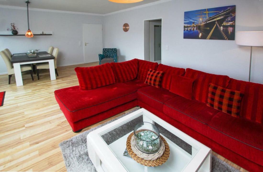 Schiller-Quartier 6 *